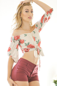 Picture of Alexa Grace Picture of Alexa Grace