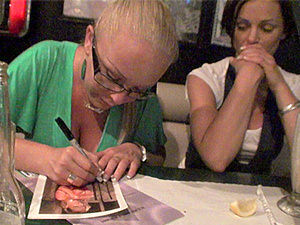 Up close and personal: in LA with my girls - 2. with Cindy Hope, Madison Parker, Cameron Cruz, Jessica Moore in Club Sandy by 21 Sextury