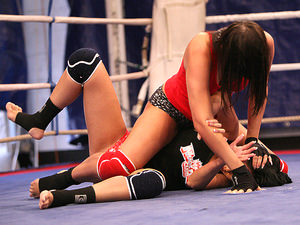 NudeFightClub presents Rosee vs Nilla