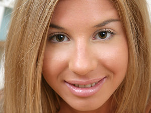 CutiesGalore presents Ioana